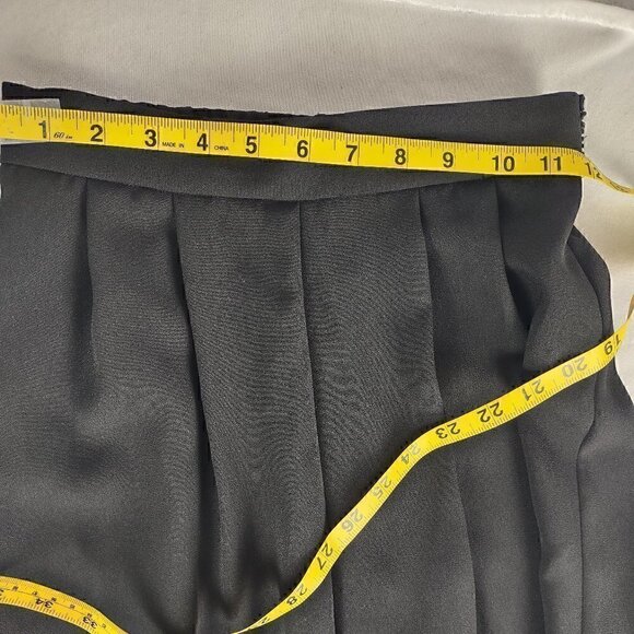 Jessica Howard Black 2 Pc Jacket and Pants, Petite Size 4 - Picture 13 of 16